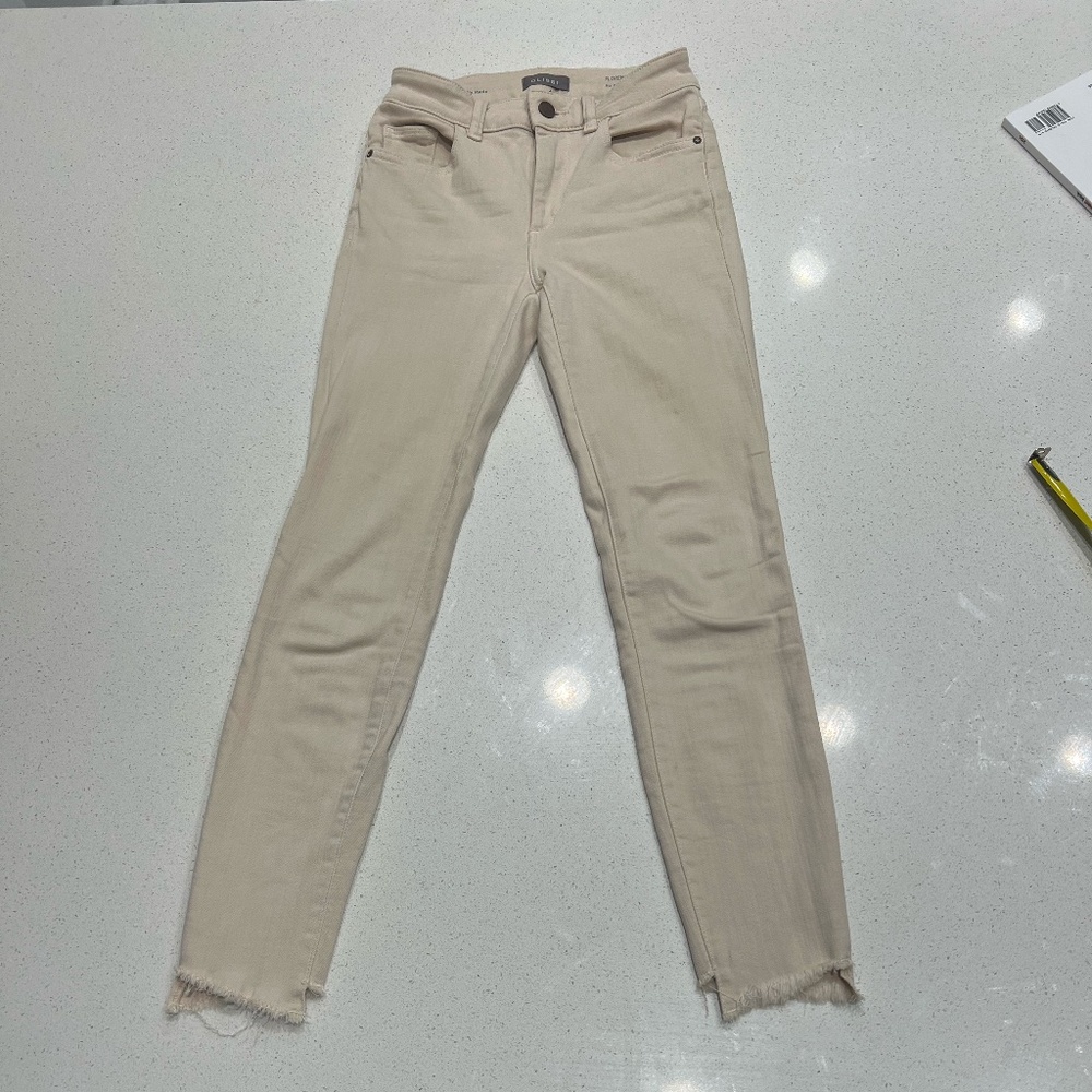 DL1961 Cream Jeans Size 24